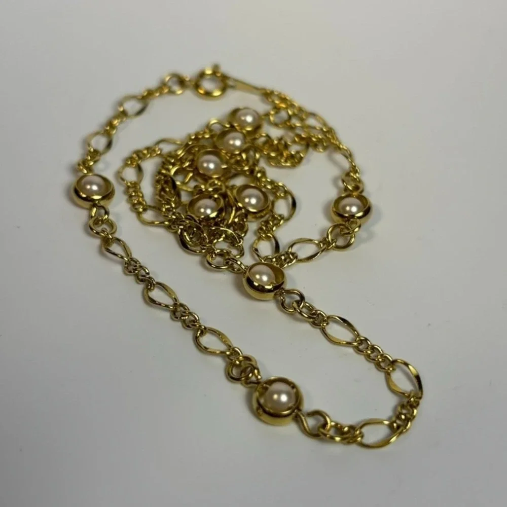 Necklace Captive Pearl Choker Gold Tone Dainty Elegant Piece 16‎ inch